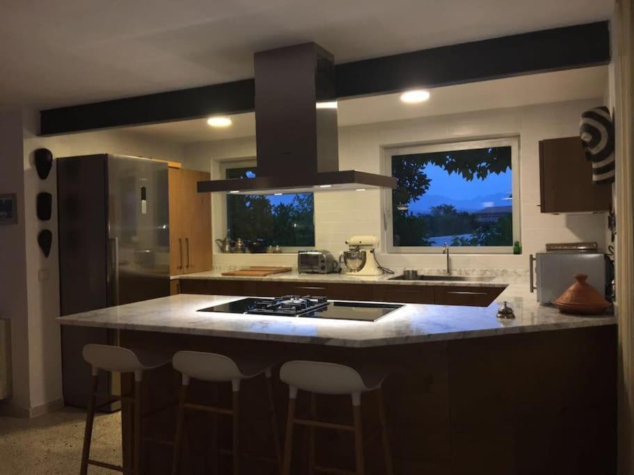 ל'אלפאס דל פי Villa In Albir מראה חיצוני תמונה
