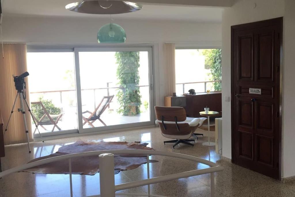 ל'אלפאס דל פי Villa In Albir מראה חיצוני תמונה